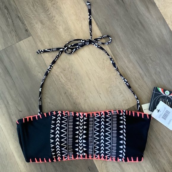 VOLCOM bandeau bikini top - Picture 4 of 8